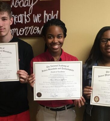 Leadership Excellence Certification for High School Students